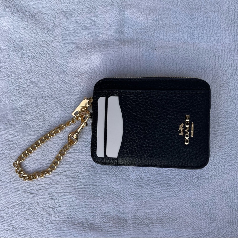 NWT COACH ZIP CARD WALLET